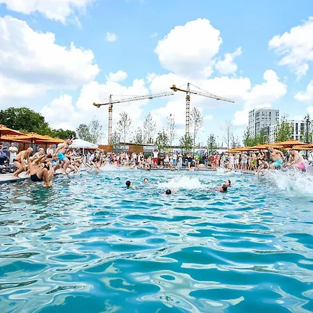 Nyvky Like - файна таун - 398 Aparthotel Kiew